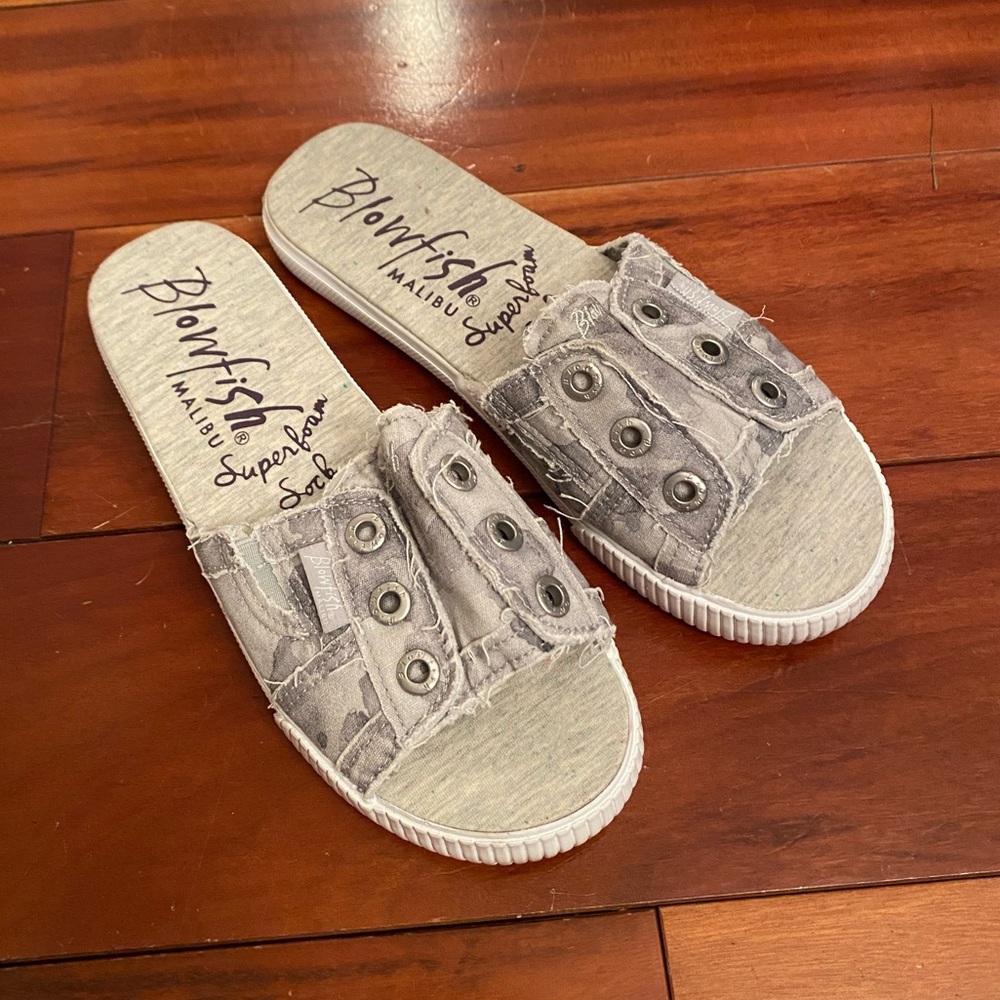 Blowfish Malibu Fresco Slip on Sneakers Sandal 7.5